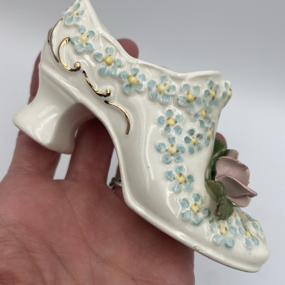 Vintage Cottagecore Style MINI 4.5" HIGH‎ HEEL SLIPPER SHOE - 3D Floral & Gold